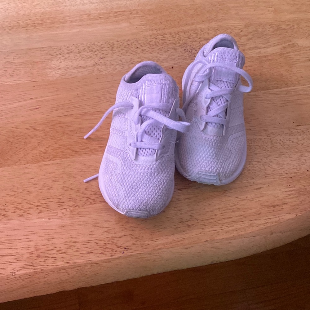 Size 8 adidas